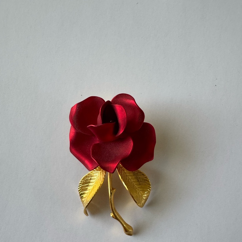 Vintage‎ Red and Gold Rose Brooch